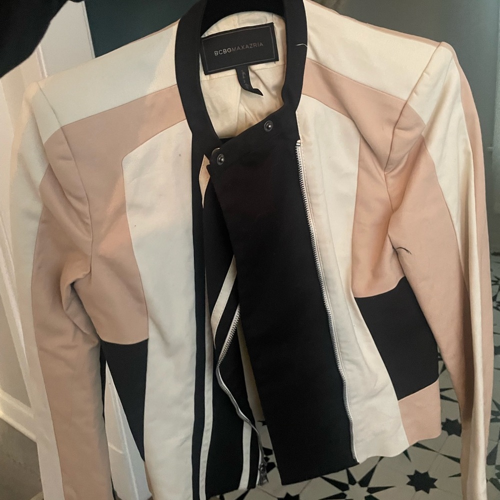 BCBGMaxAzria Women's Black, Cream, and Tan Blazer